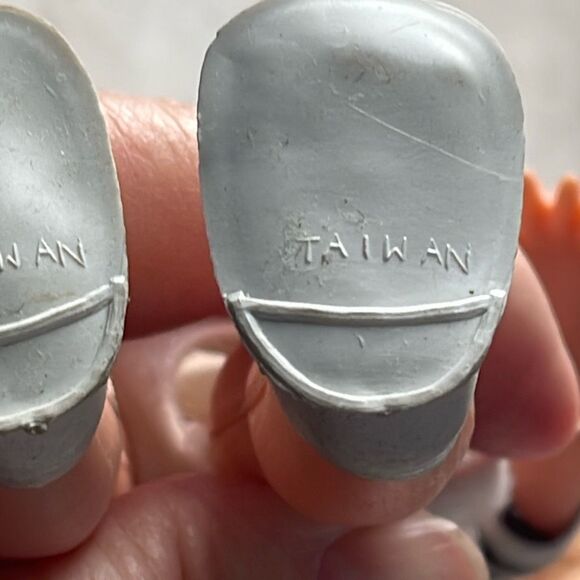 Lot of 3 vintage dolls from 80’s Two Taiwan one Cititoy - Picture 9 of 10